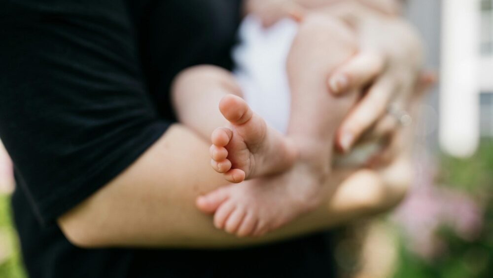 Celebrating National Breastfeeding Awareness Month: Embracing All Feeding Journeys 11 Breastfeeding Awareness, Photo by Wes Hicks